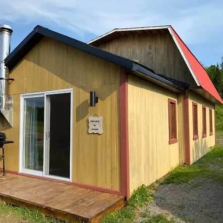 Le Hangar La Malbaie Exterior photo